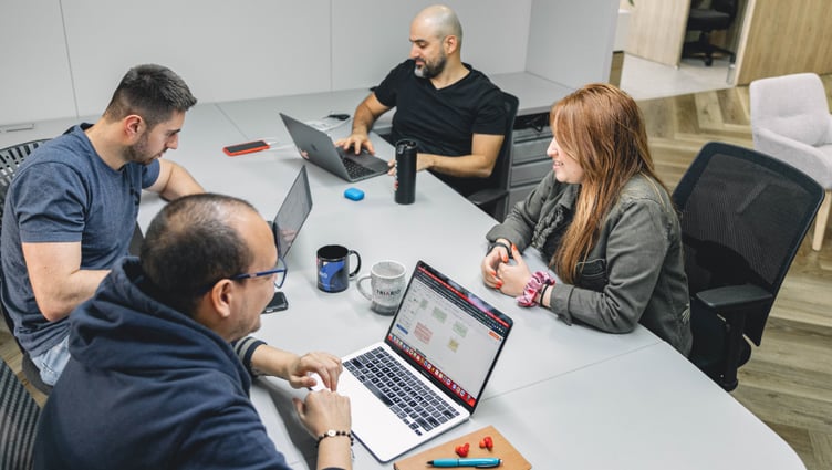 ¿Entonces tener un equipo in house es una mala idea?